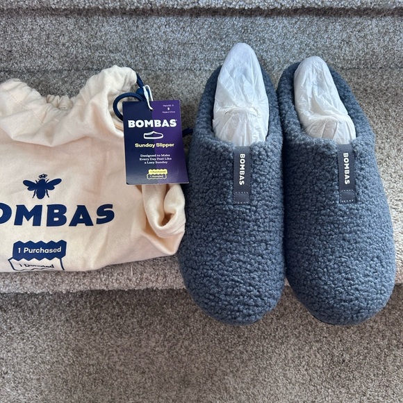 Bombas Other - NWT Bombas Sunday Slippers. Comfort. Cozy. Sherpa. Cushioned. Men’s 8.5/9